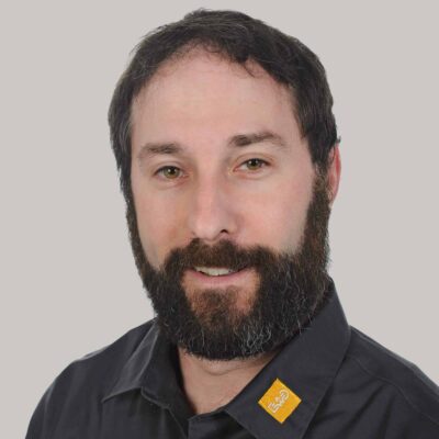 Portrait-Robert-Riebli--400x400