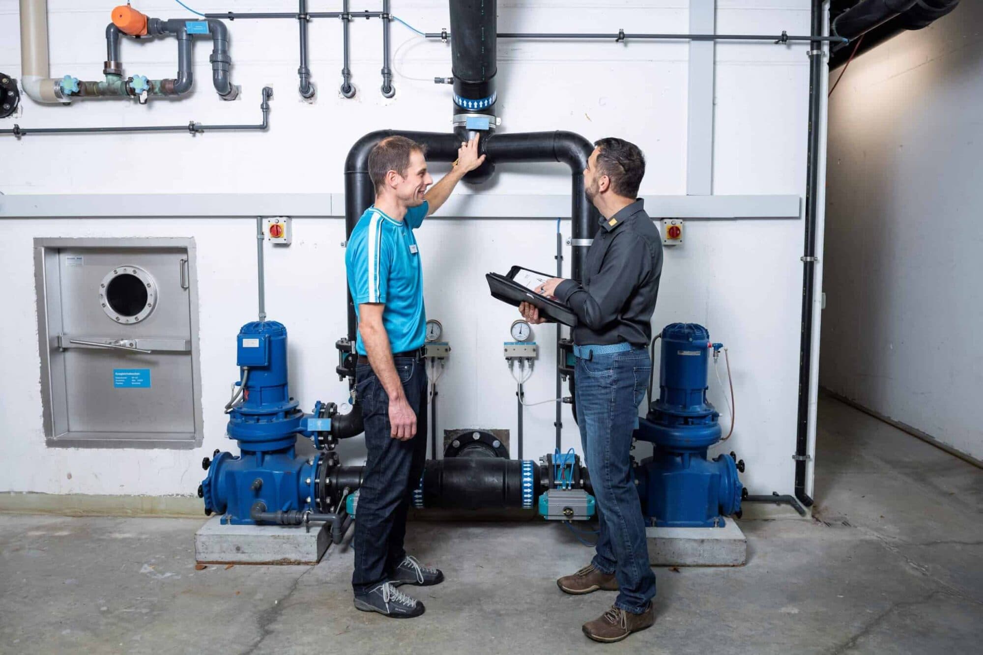 EWOPUR-Aquacenter-Obwalden-Beratungsgespräch-2000x1333