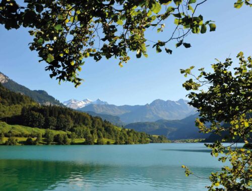 Stromprodukte-NaturStrom-Lungerersee-500x380