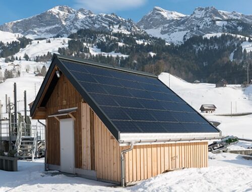 Überuns-Energieerzeugung-Photovoltaikanlagen-WärterhausRismatt-500x380