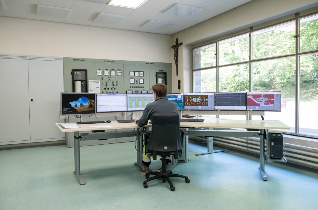 22-0080-4957-1060x700