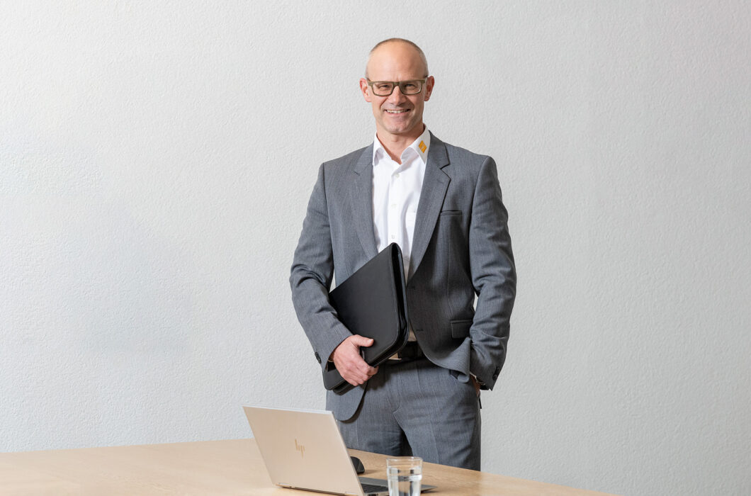 22-0088-8020_roman-1060x700