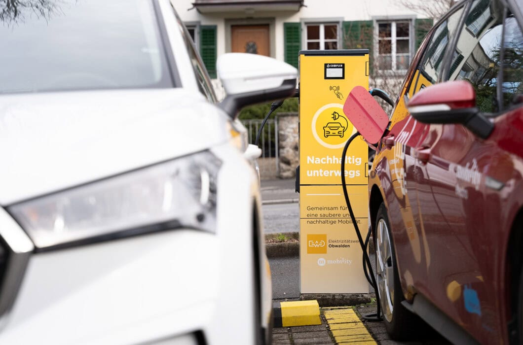 EWO08707_web-1060x700