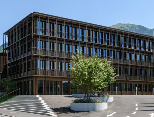 Aussen-bearbeitet-1018-500x380