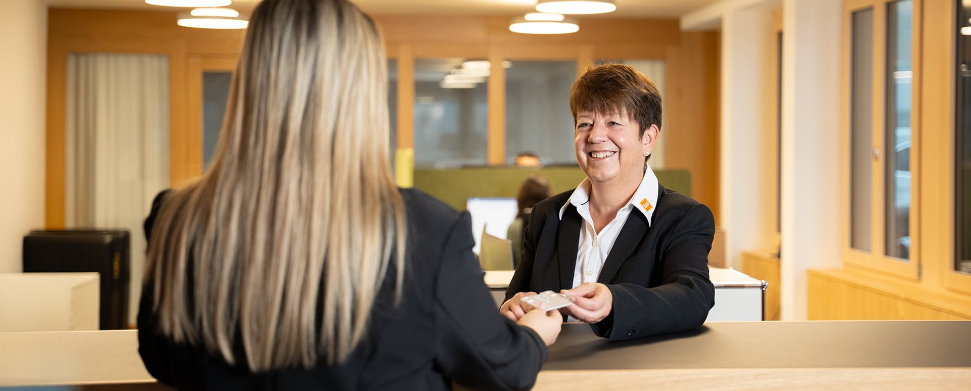 hintergrund_kundendienst_2