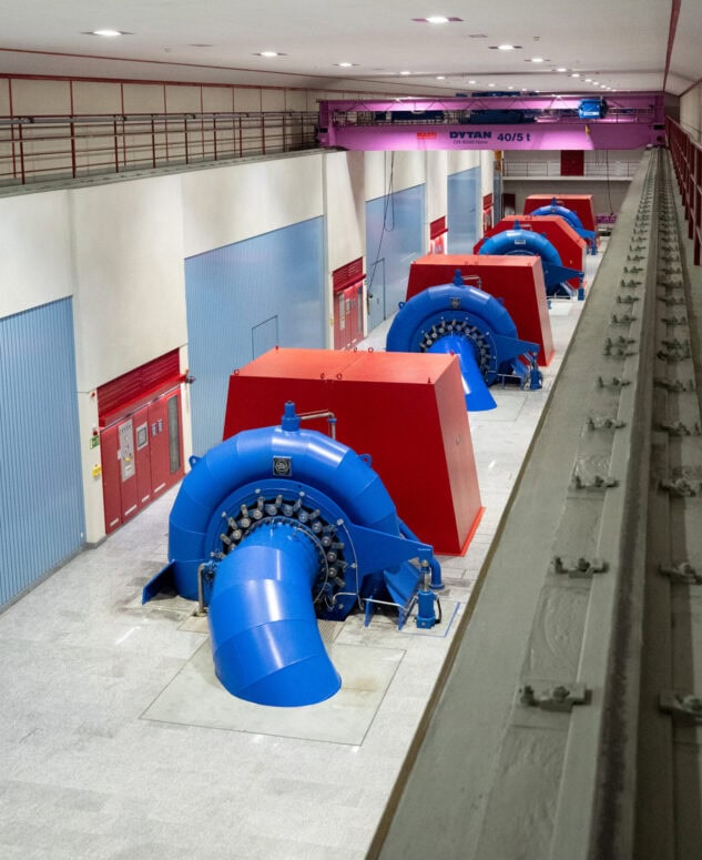 EWO03274-scaled-e1764833871268-633x775