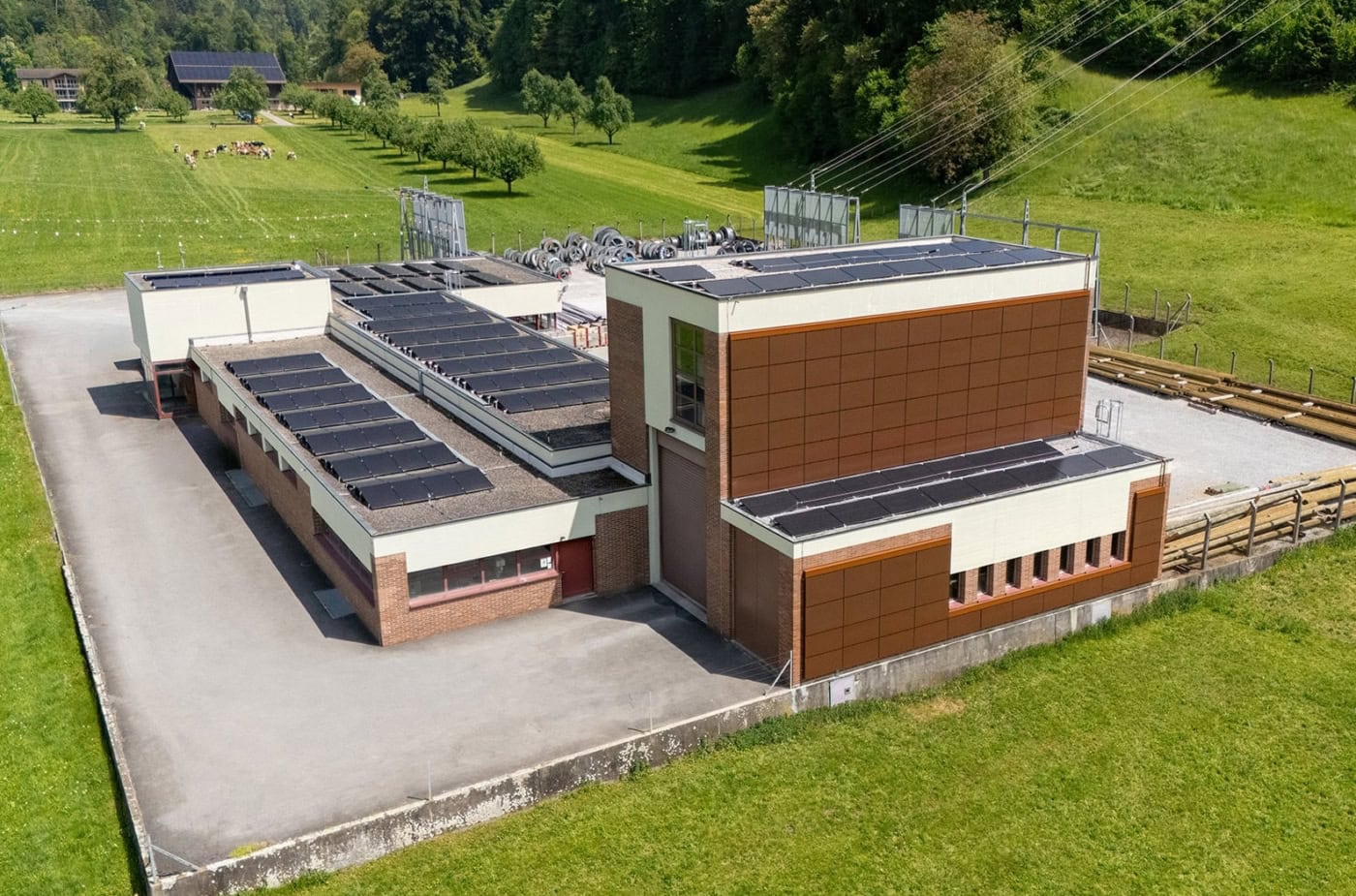 DJI_20260508133633_0012_D_k-1400x925